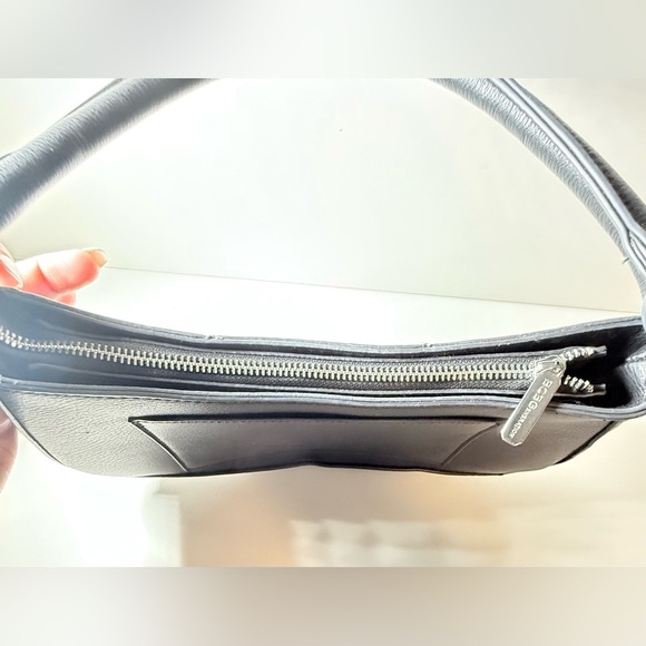 BCBGeneration Black Shoulder Bag Silver Chain Detail Purse - Picture 4 of 11